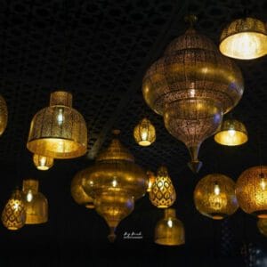 1.-Big-Metal-Hangings