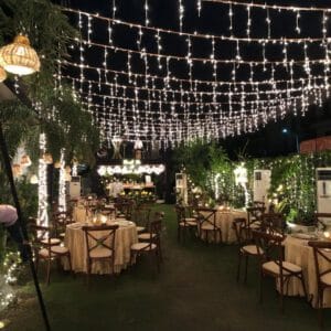 33.-Dinner-Setting-for-Back-Lawns