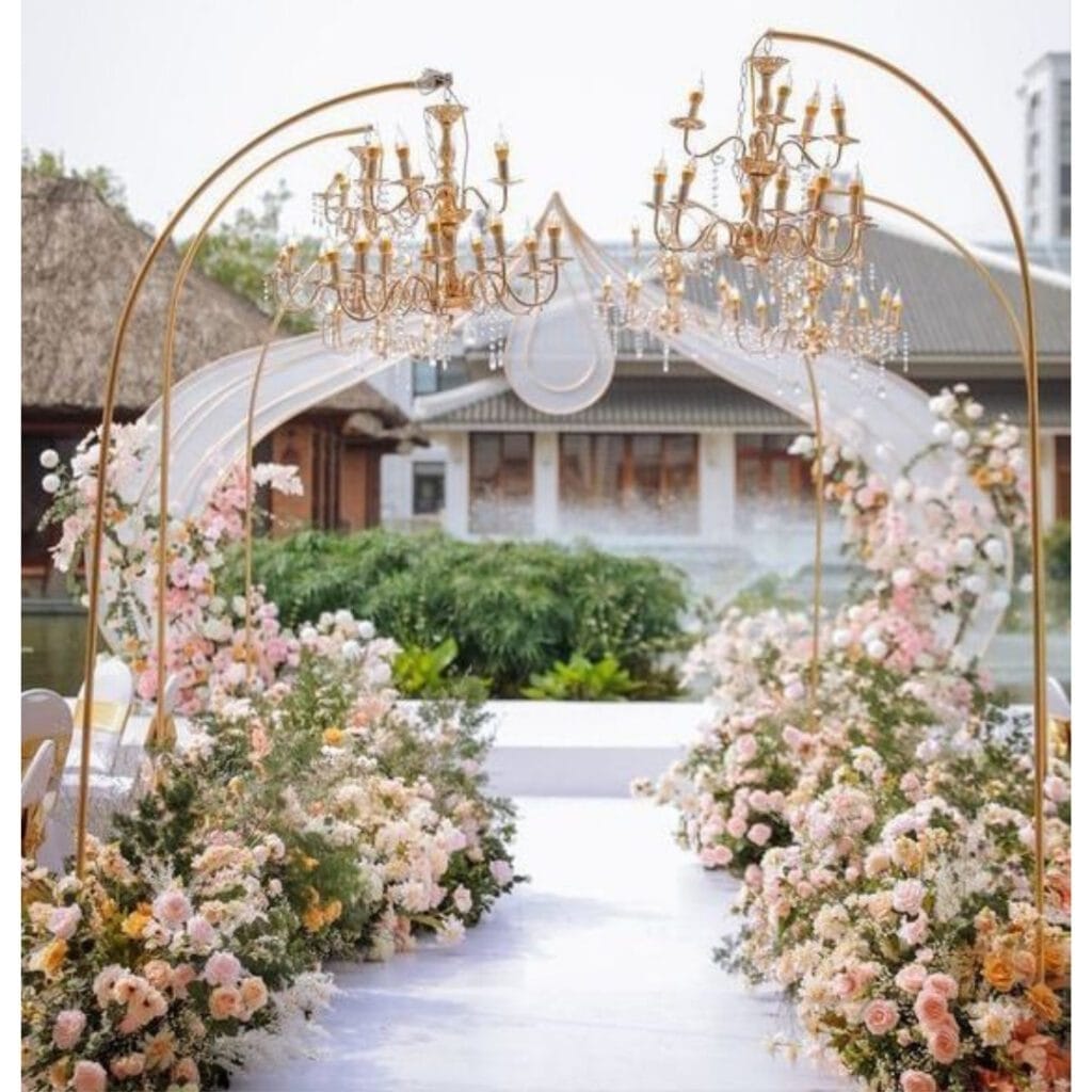 J stand Passage with Flowers