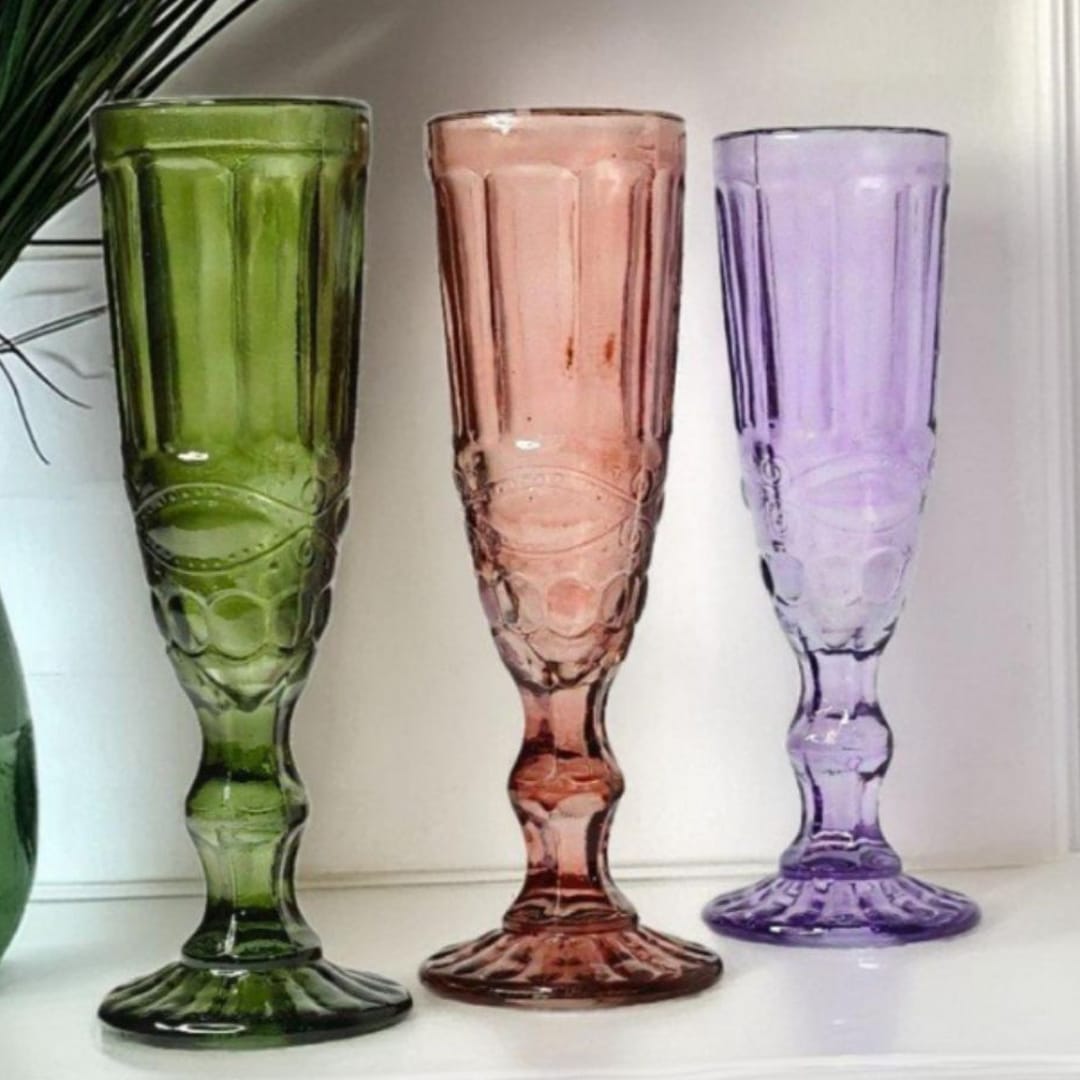 19.2-Tinted-green-glasses-1