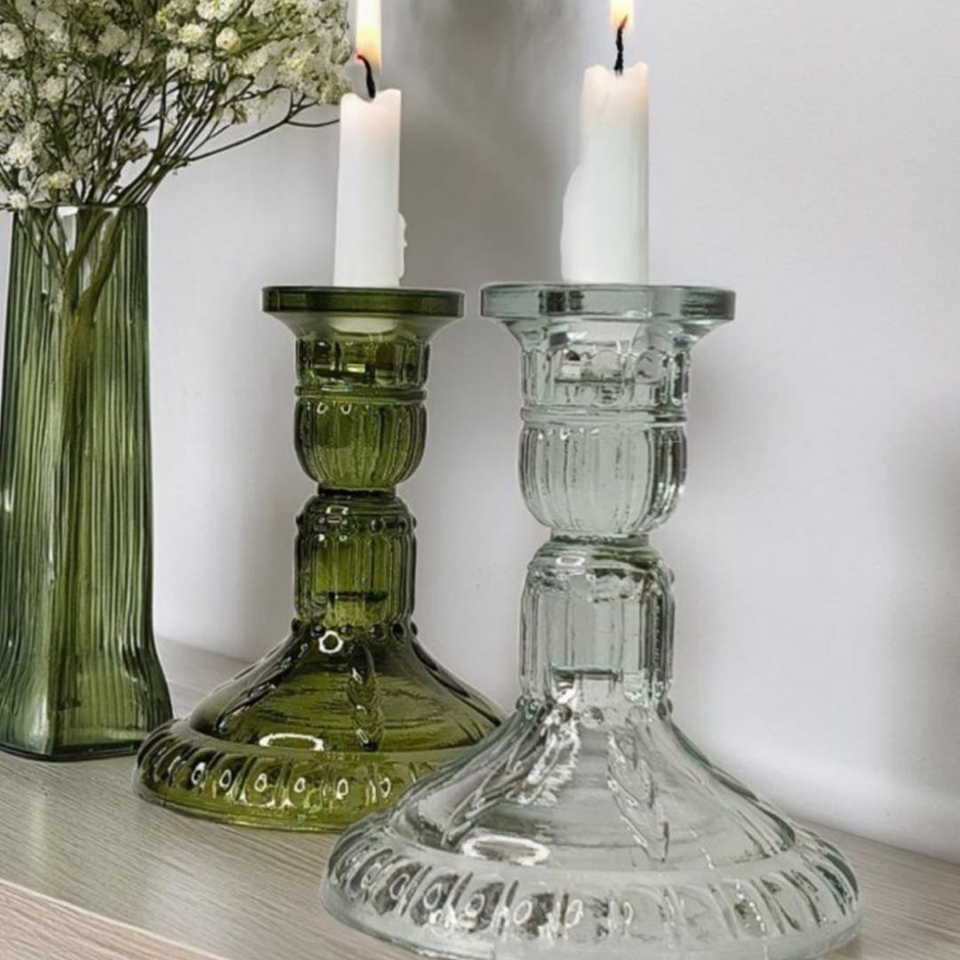 21.3-Thin-candle-stand-2