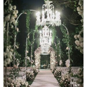 Passage J stands decor